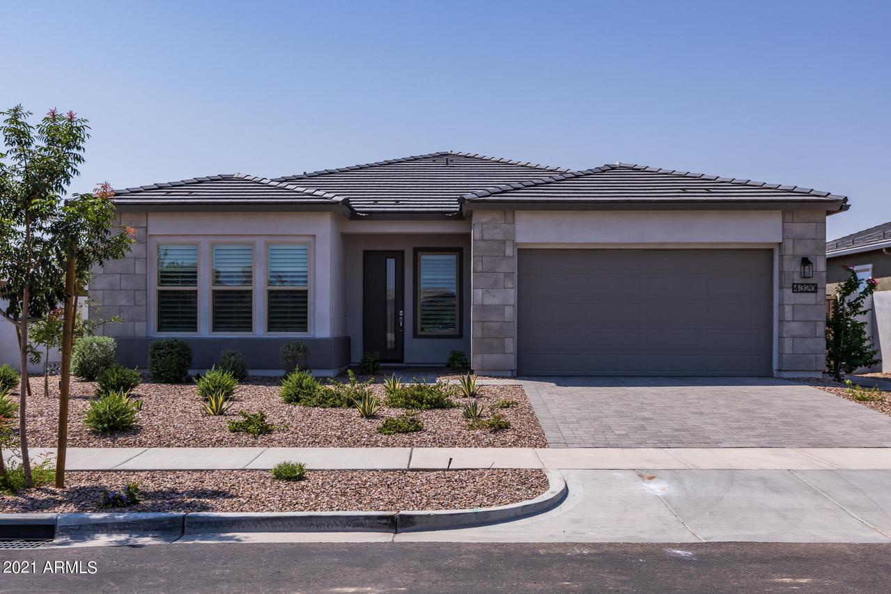 4320 S Neutron, Mesa, AZ 85212