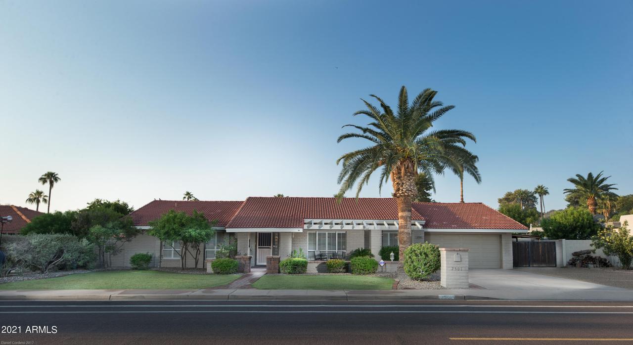 2501 E Cholla St., Phoenix, AZ 85028