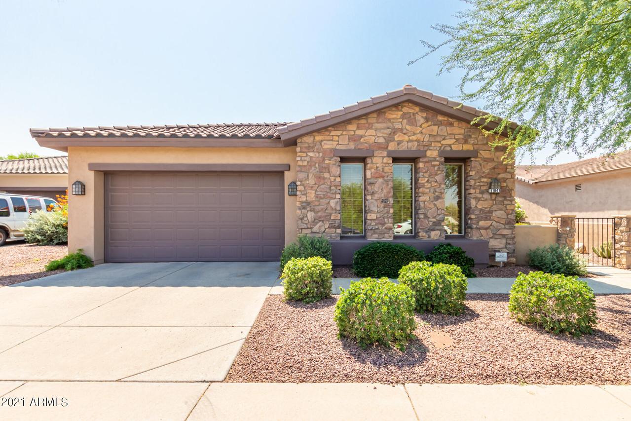 1841 E Gary Way, Phoenix, AZ 85042