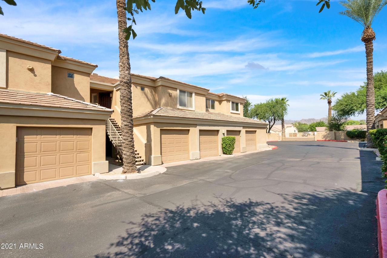 4848 N 36th St. #211, Phoenix, AZ 85018