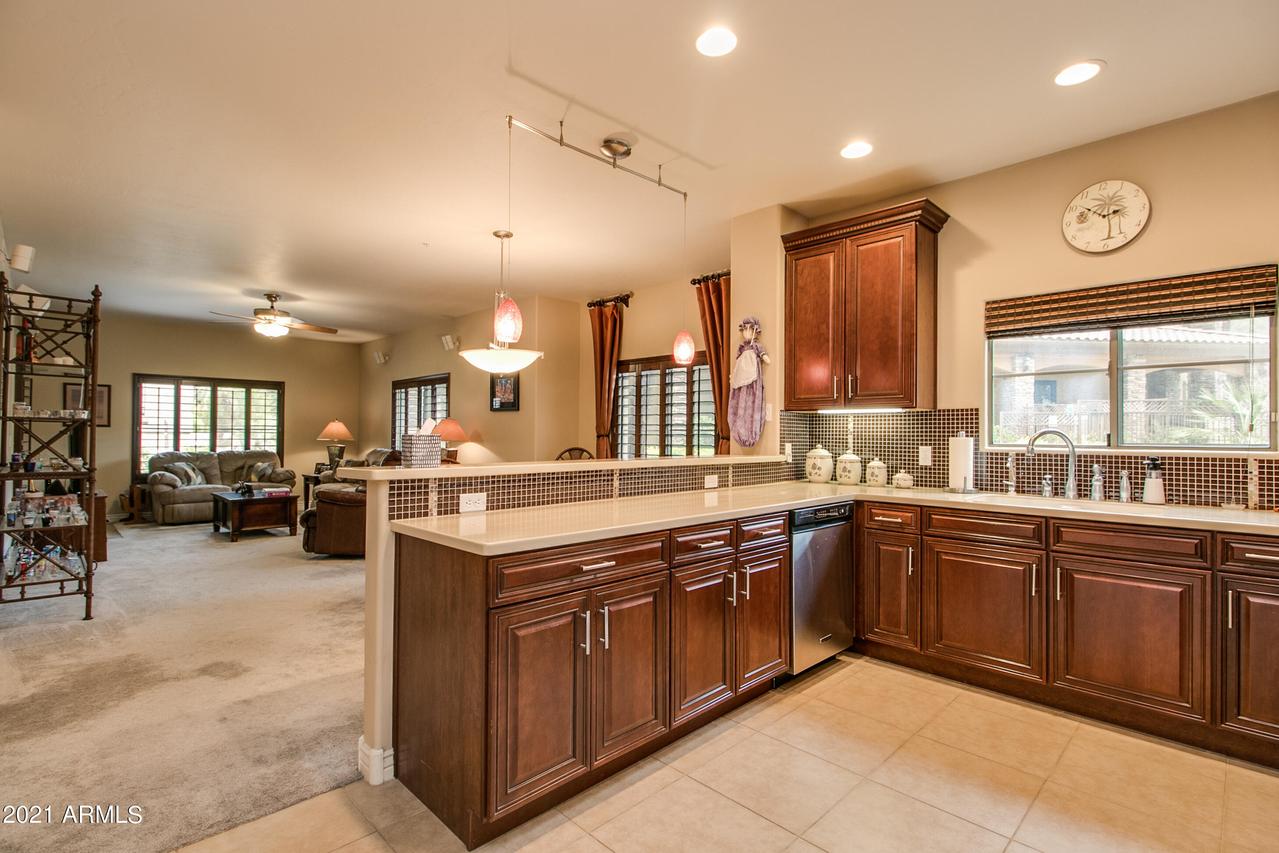 5450 E Deer Valley Dr. #1003, Phoenix, AZ 85054