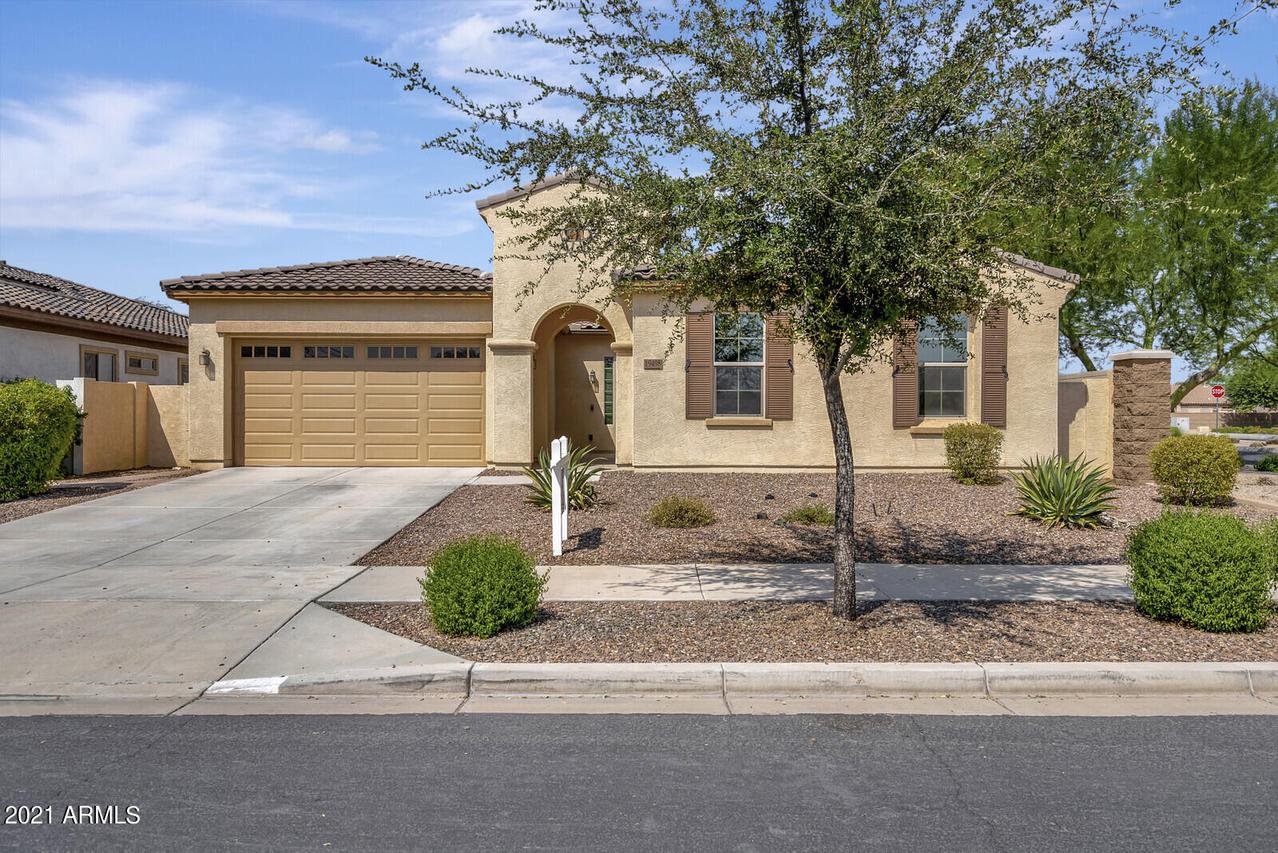 19498 E Apricot Ln., Queen Creek, AZ 85142