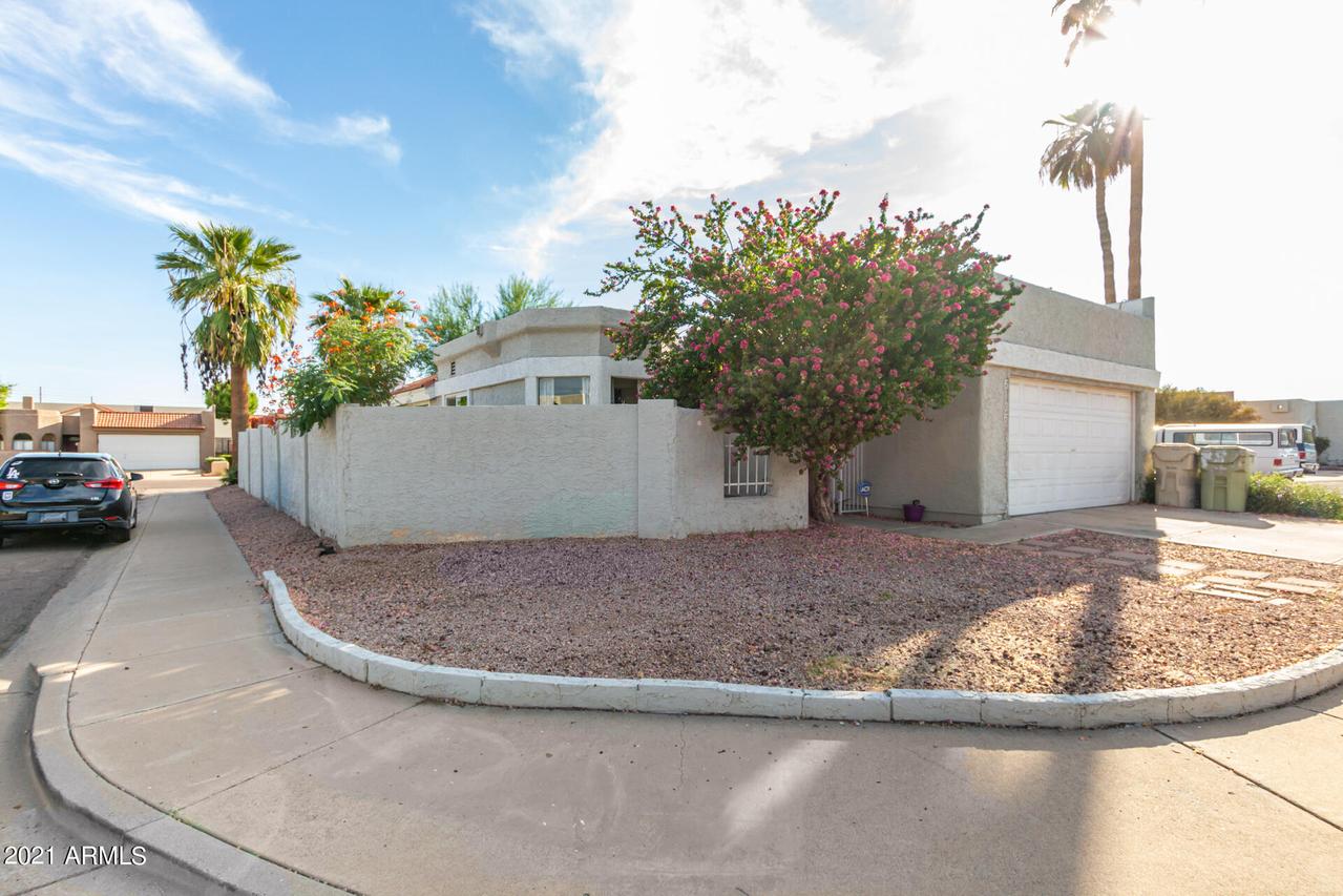 5135 W Mission Ln., Glendale, AZ 85302