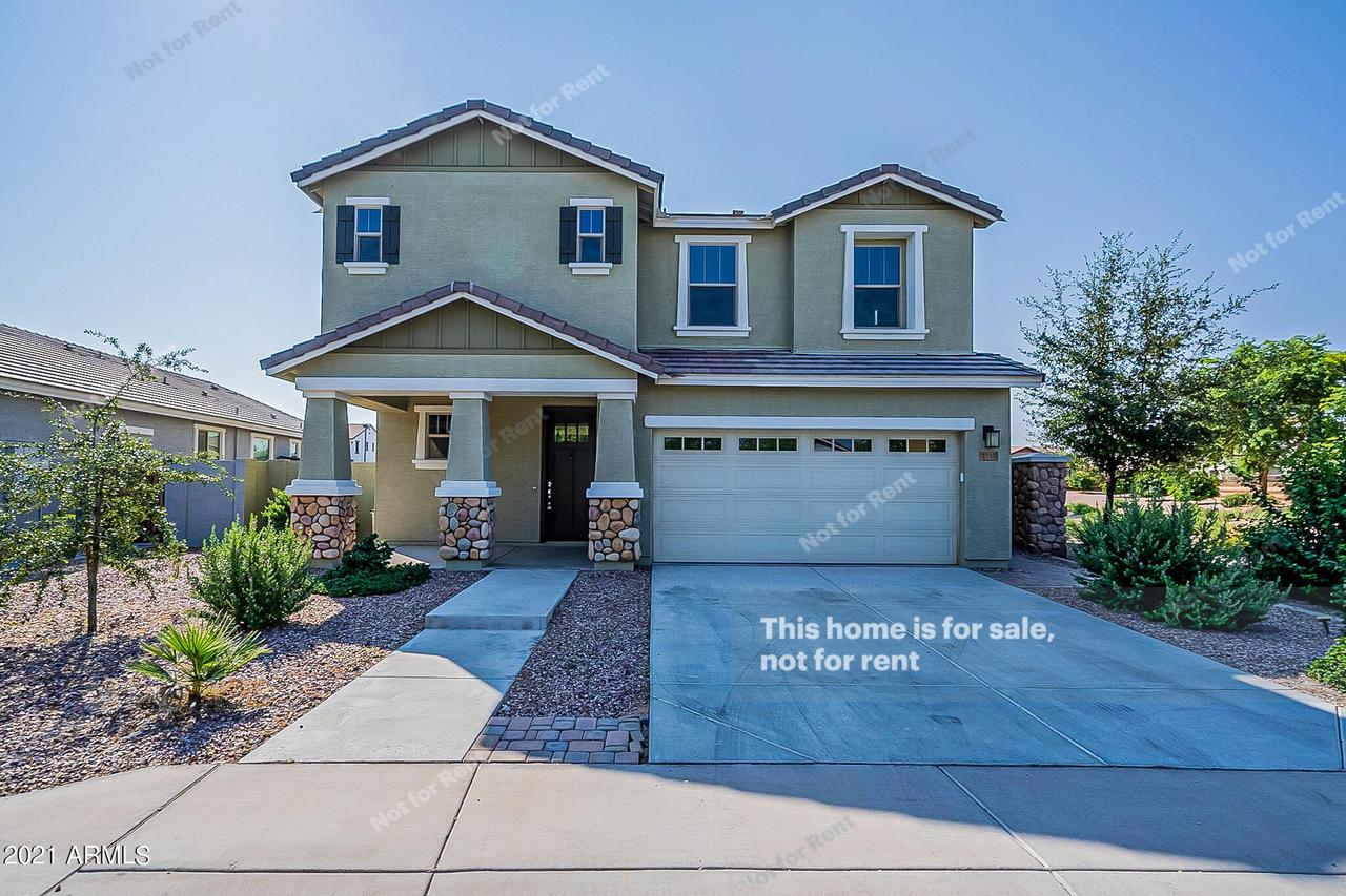 3215 E Rochelle St., Mesa, AZ 85213