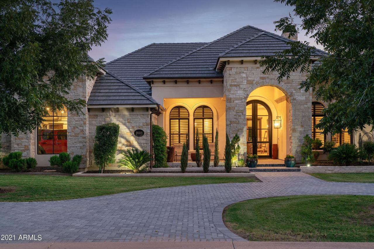 20313 E Via De Arboles, Queen Creek, AZ 85142