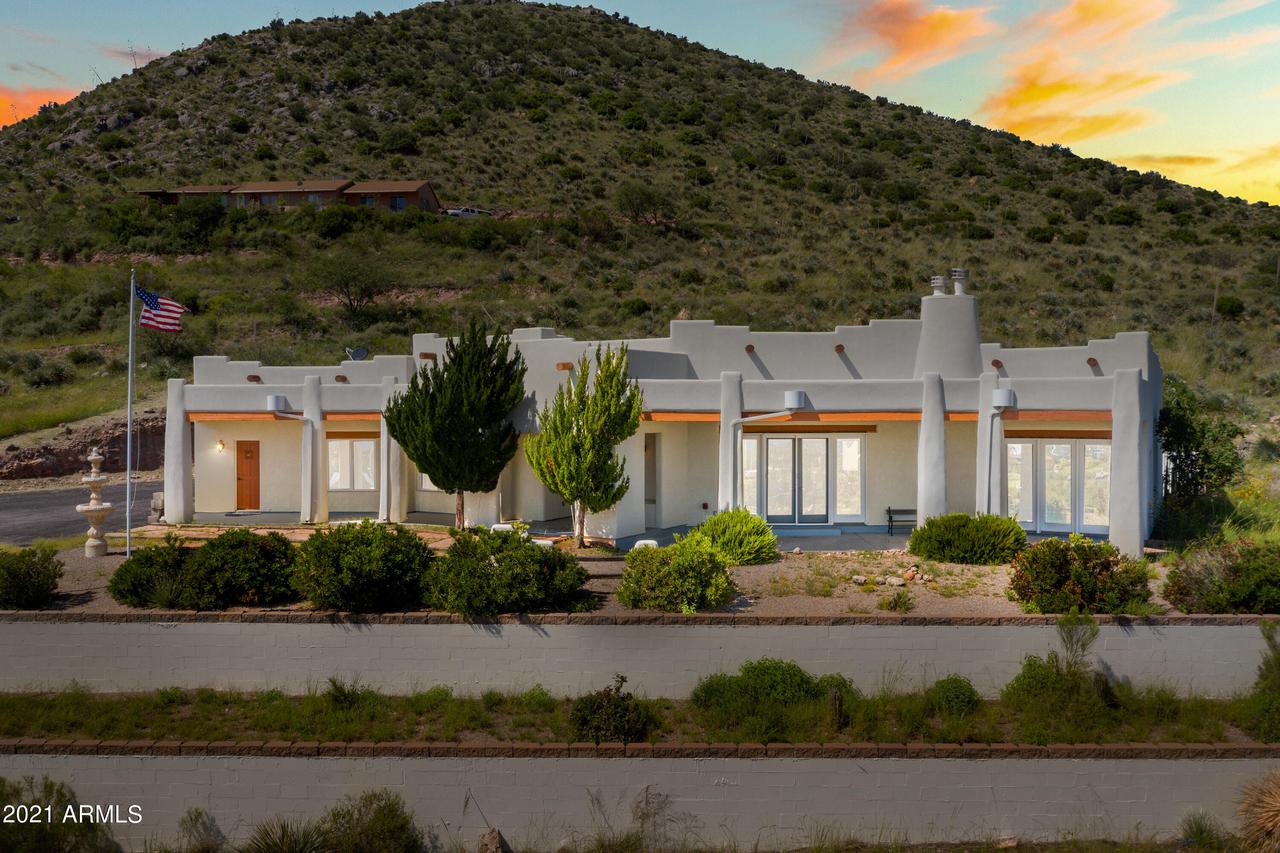 3204 E Astro St., Hereford, AZ 85615