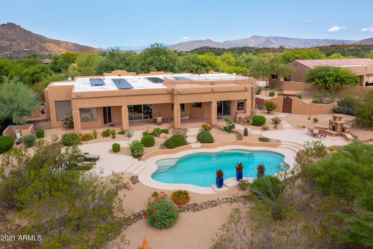 8143 E Arroyo Seco Rd., Scottsdale, AZ 85266