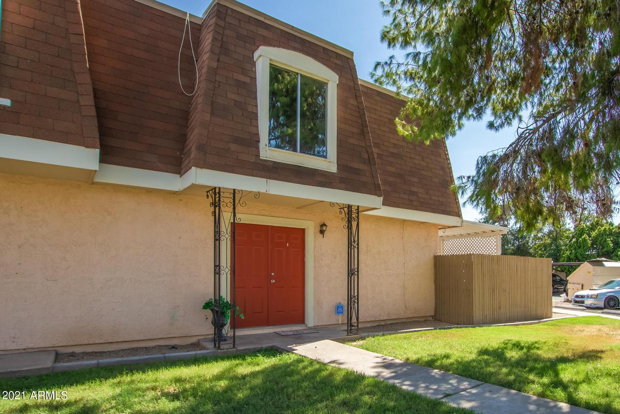 8201 N 34th Dr., Phoenix, AZ 85051