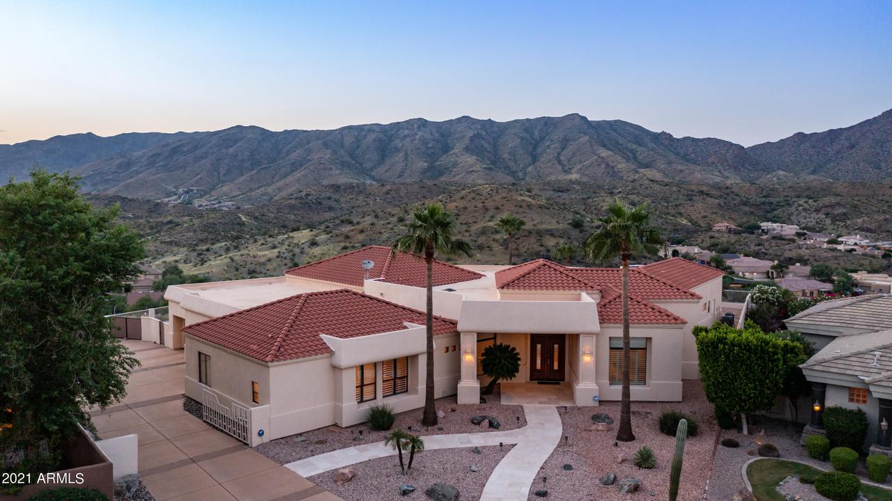 15634 S 6th Pl., Phoenix, AZ 85048