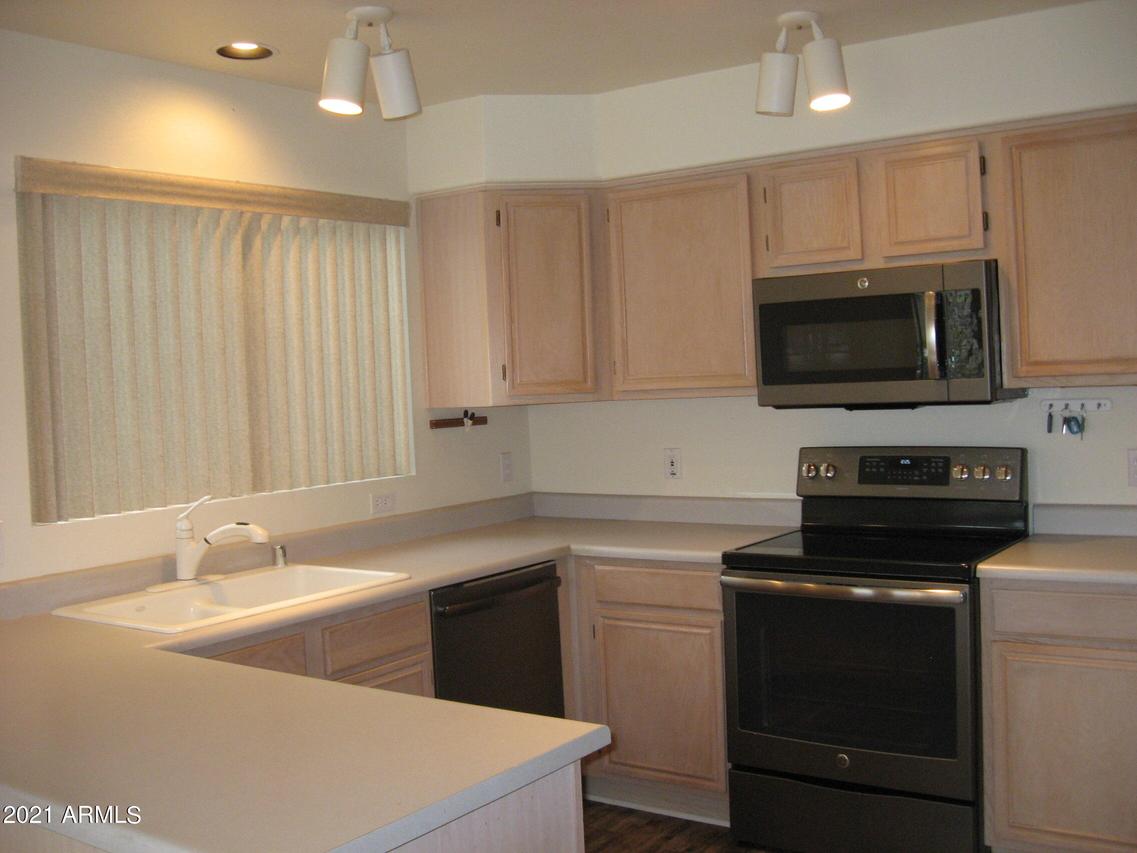 3139 E Wahalla Ln., Phoenix, AZ 85050