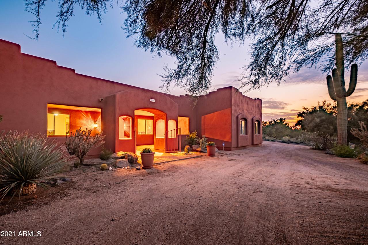 30517 N 62nd St., Cave Creek, AZ 85331
