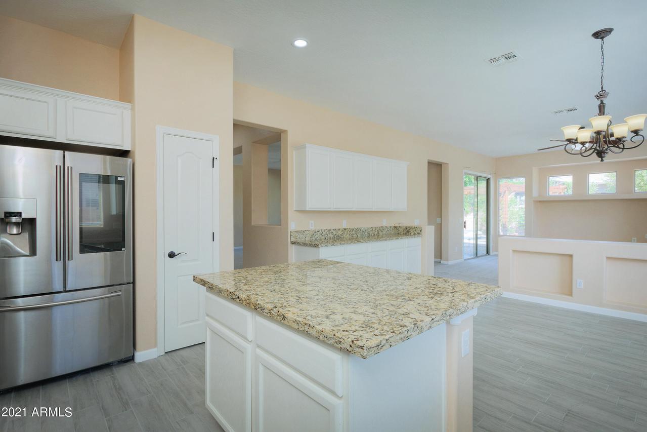 4408 W Hackamore Dr., Phoenix, AZ 85083