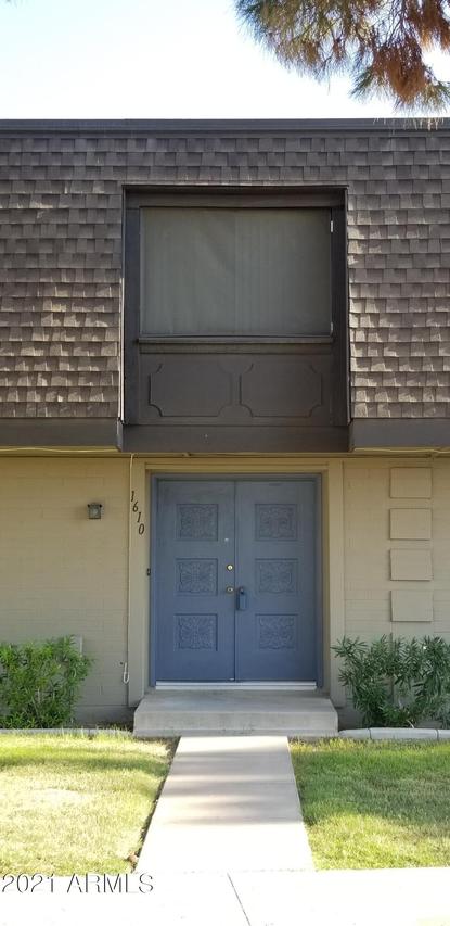 1610 E Baker Dr., Tempe, AZ 85282