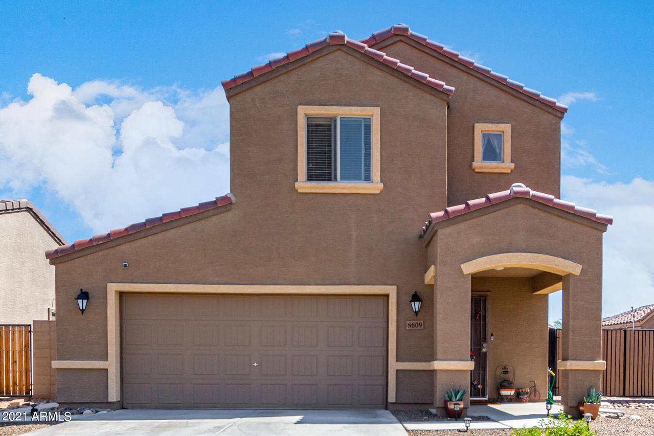 8609 S 253rd Dr., Buckeye, AZ 85326