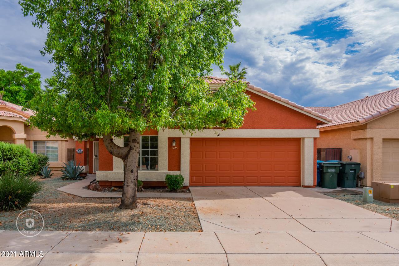 1925 E Fellars Dr., Phoenix, AZ 85022