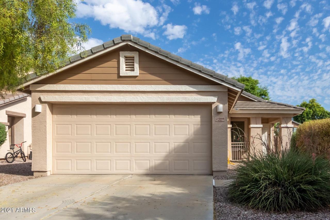 2588 W Sawtooth Way, Queen Creek, AZ 85144