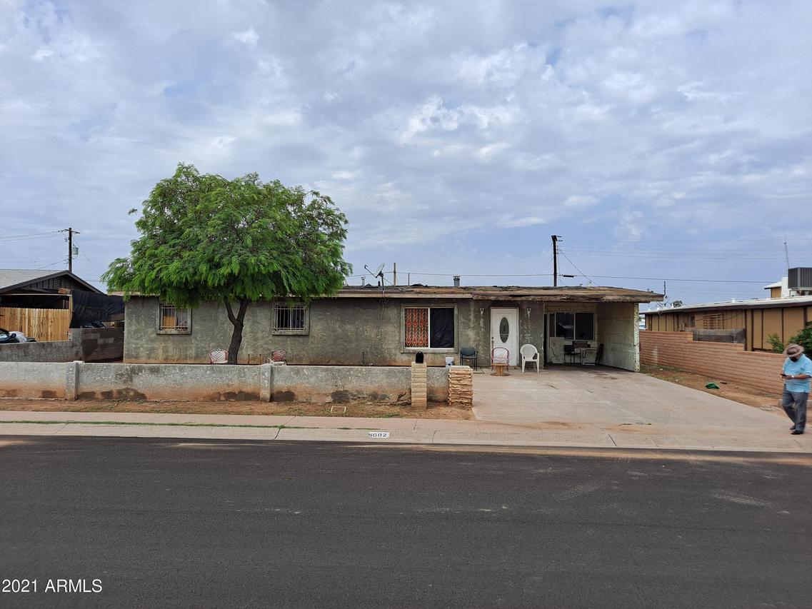 5002 S 17th St., Phoenix, AZ 85040