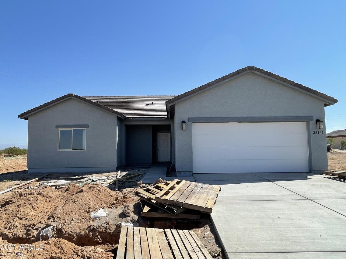 35141 N Palm Dr., San Tan Valley, AZ 85140