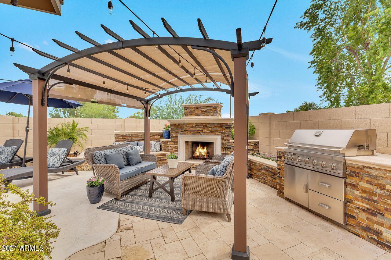15077 N 85th Ave., Peoria, AZ 85381