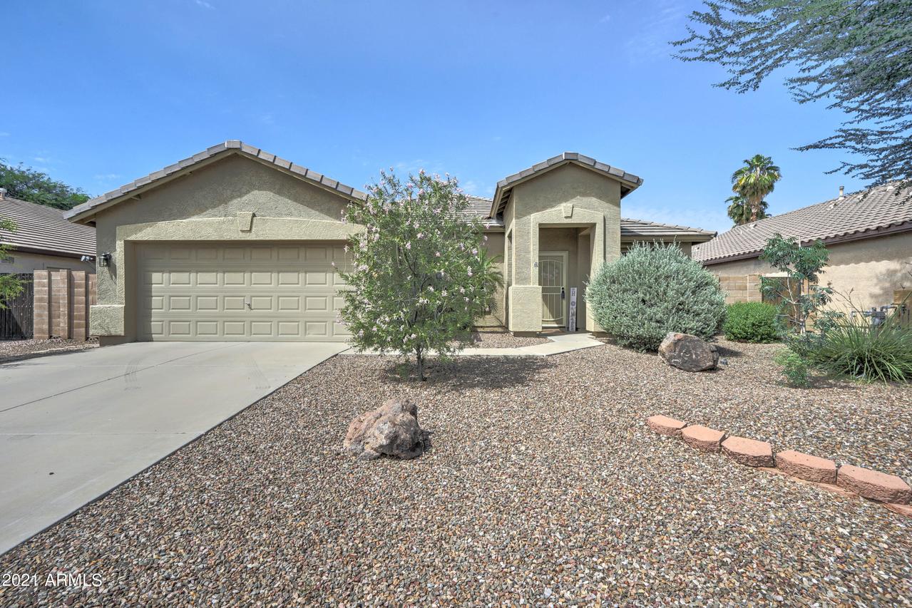 35396 N Belgian Blue Ct., San Tan Valley, AZ 85143