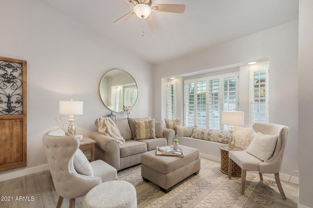 9035 E Altadena Ave., Scottsdale, AZ 85260