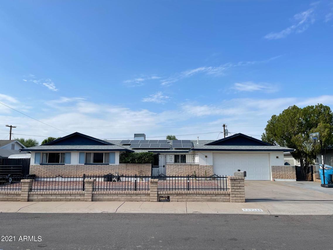 5924 W Coolidge St., Phoenix, AZ 85033