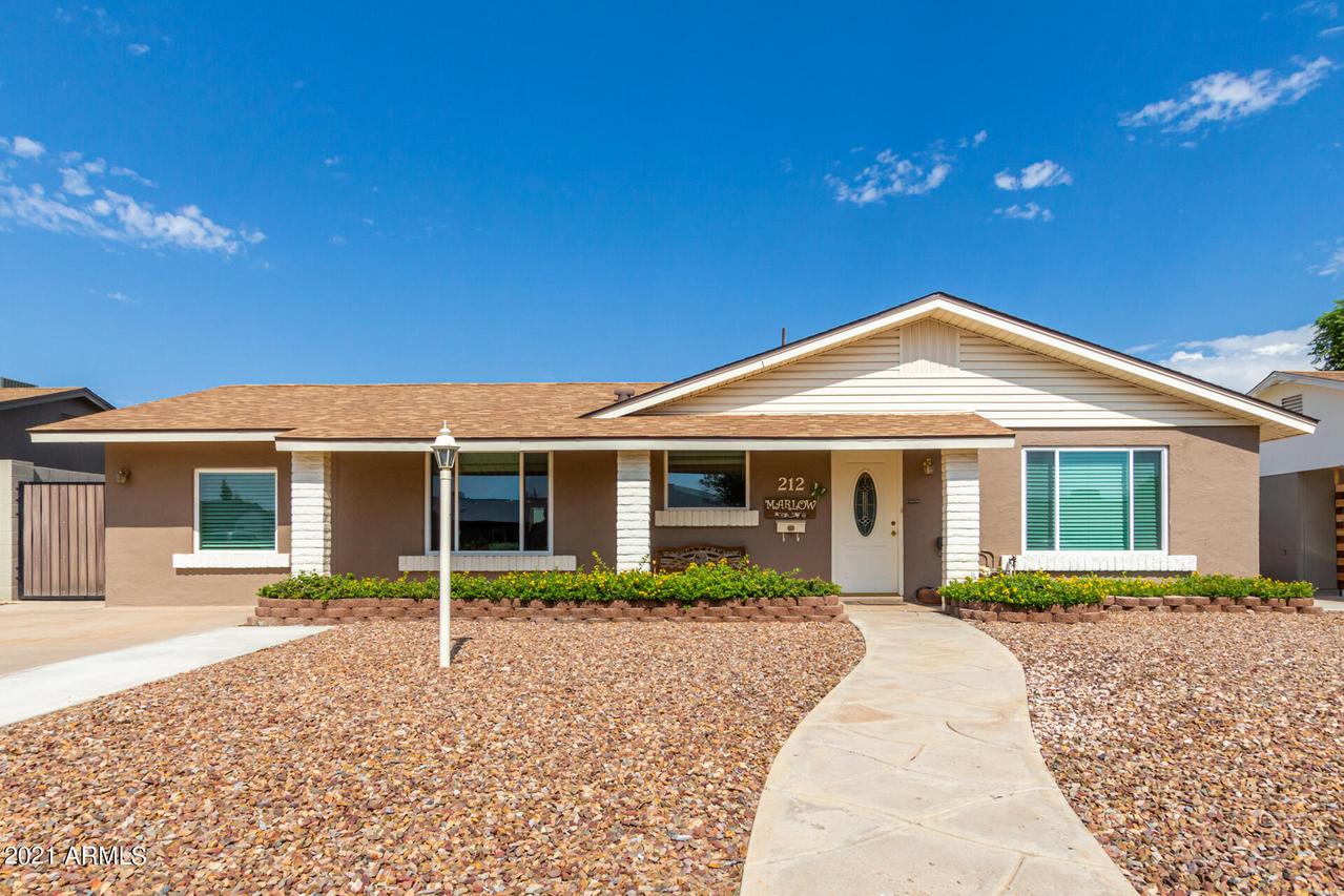 212 E Oxford Dr., Tempe, AZ 85283