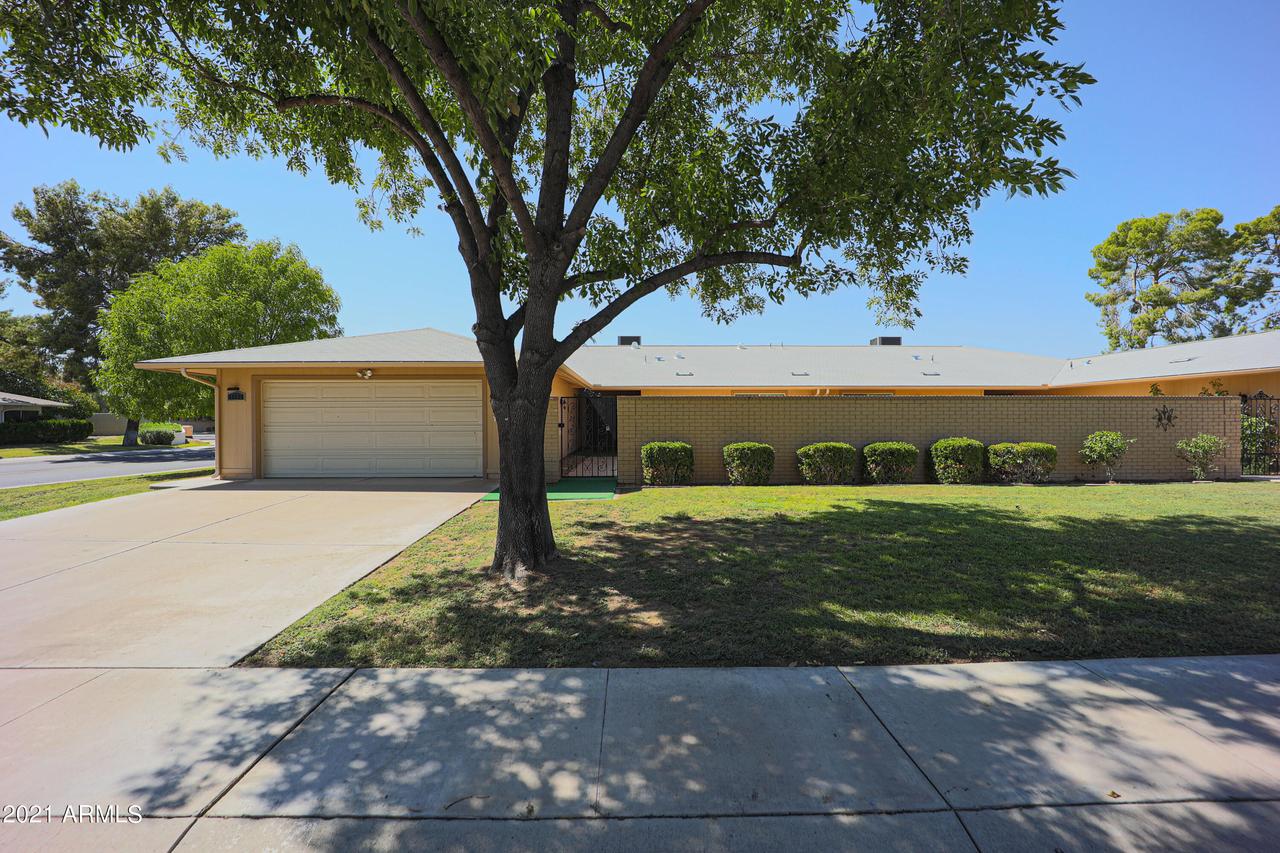 18834 N Lake Forest Dr., Sun City, AZ 85373