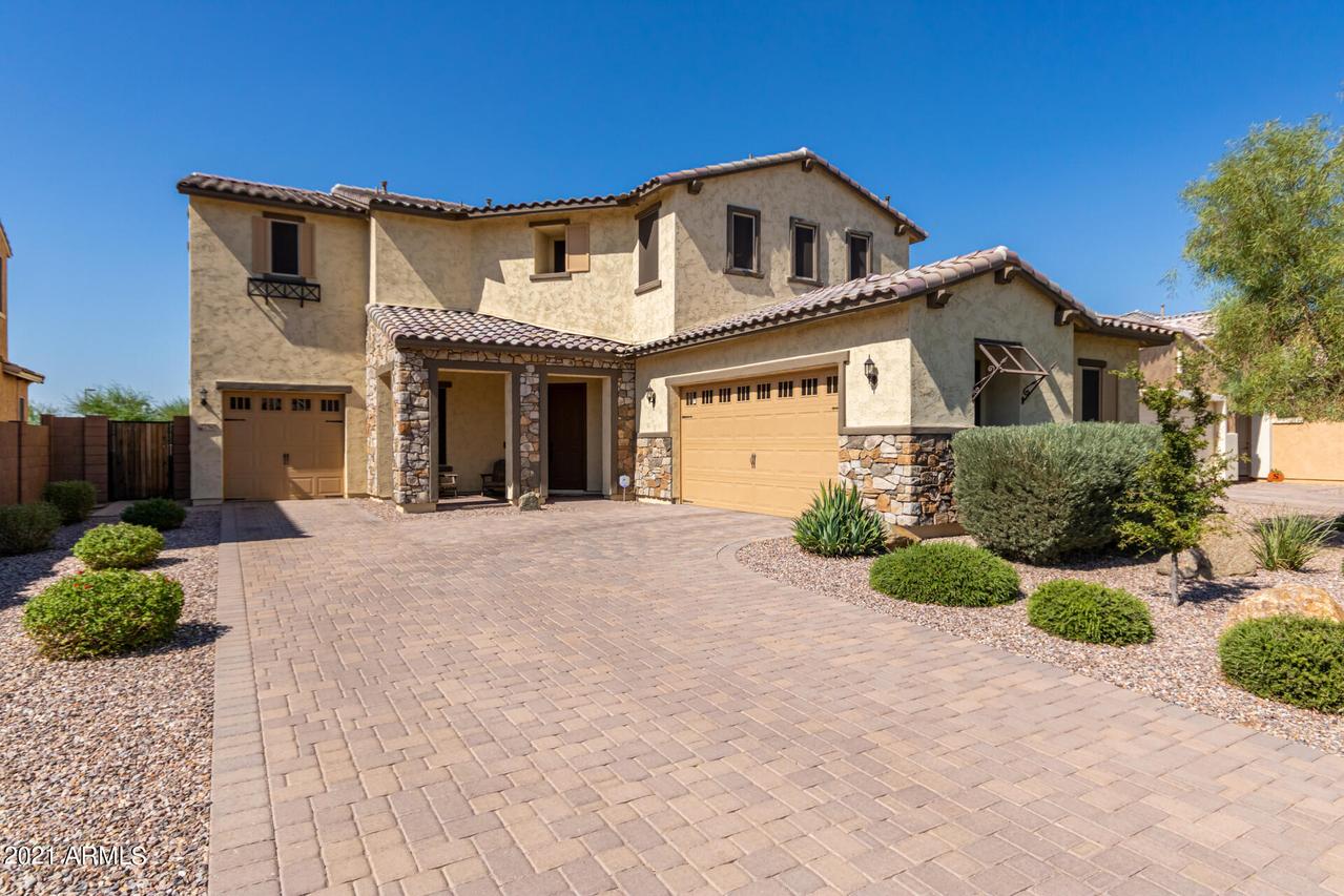 2750 E Cozettas Ct., Gilbert, AZ 85298