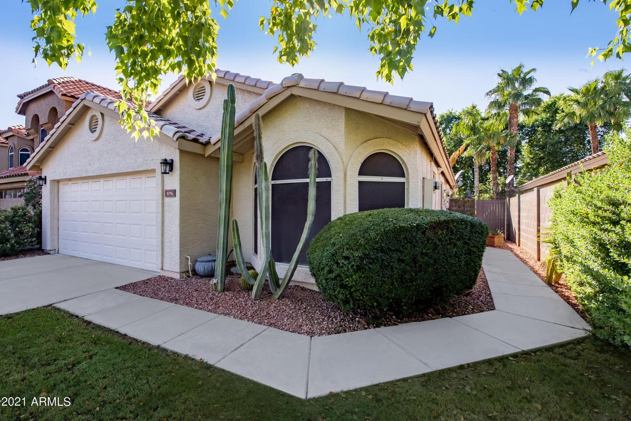 1056 N Longmore St., Chandler, AZ 85224