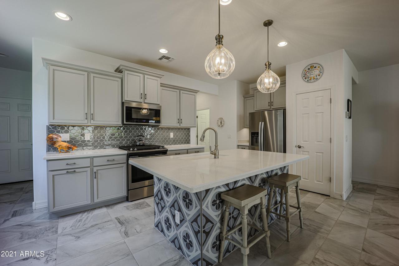 18142 W Fairview St., Goodyear, AZ 85338