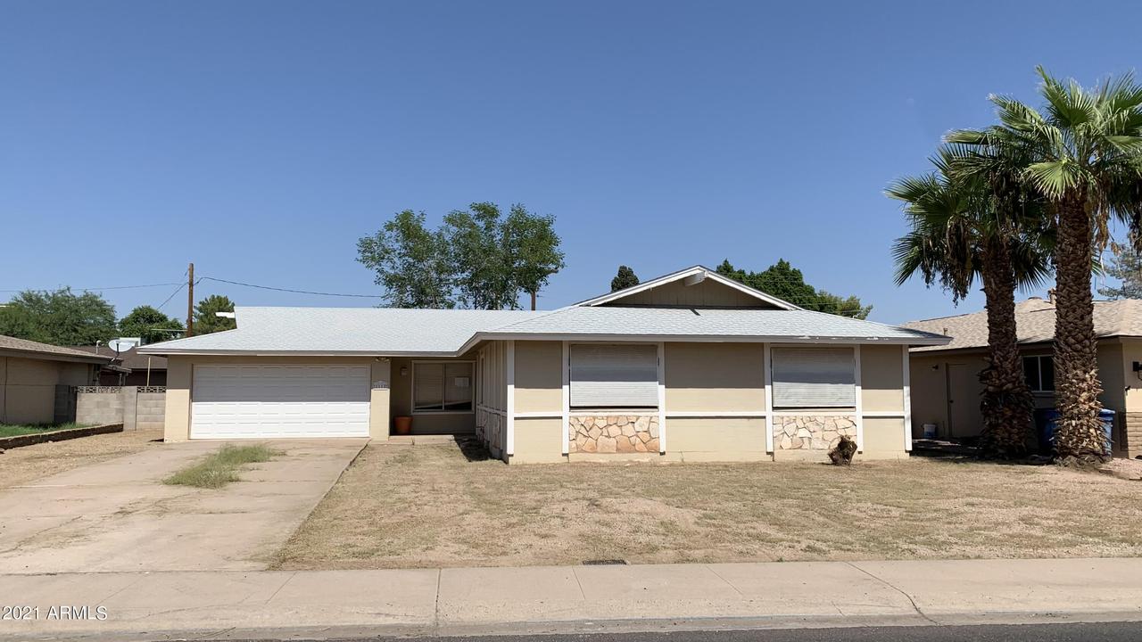 1112 E Manhatton Dr., Tempe, AZ 85282