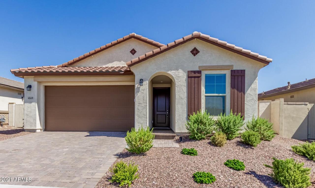 4359 N 196th Ave., Litchfield Park, AZ 85340