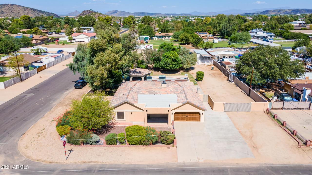 3848 W Morrow Dr., Glendale, AZ 85308