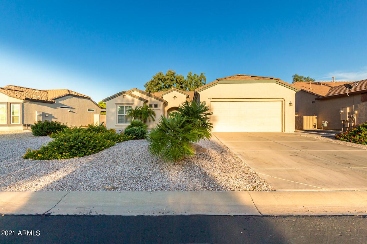 6771 S Granite Dr., Chandler, AZ 85249