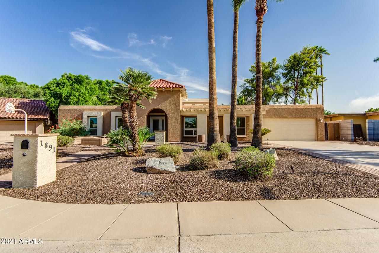 1891 E Lodge Dr., Tempe, AZ 85283