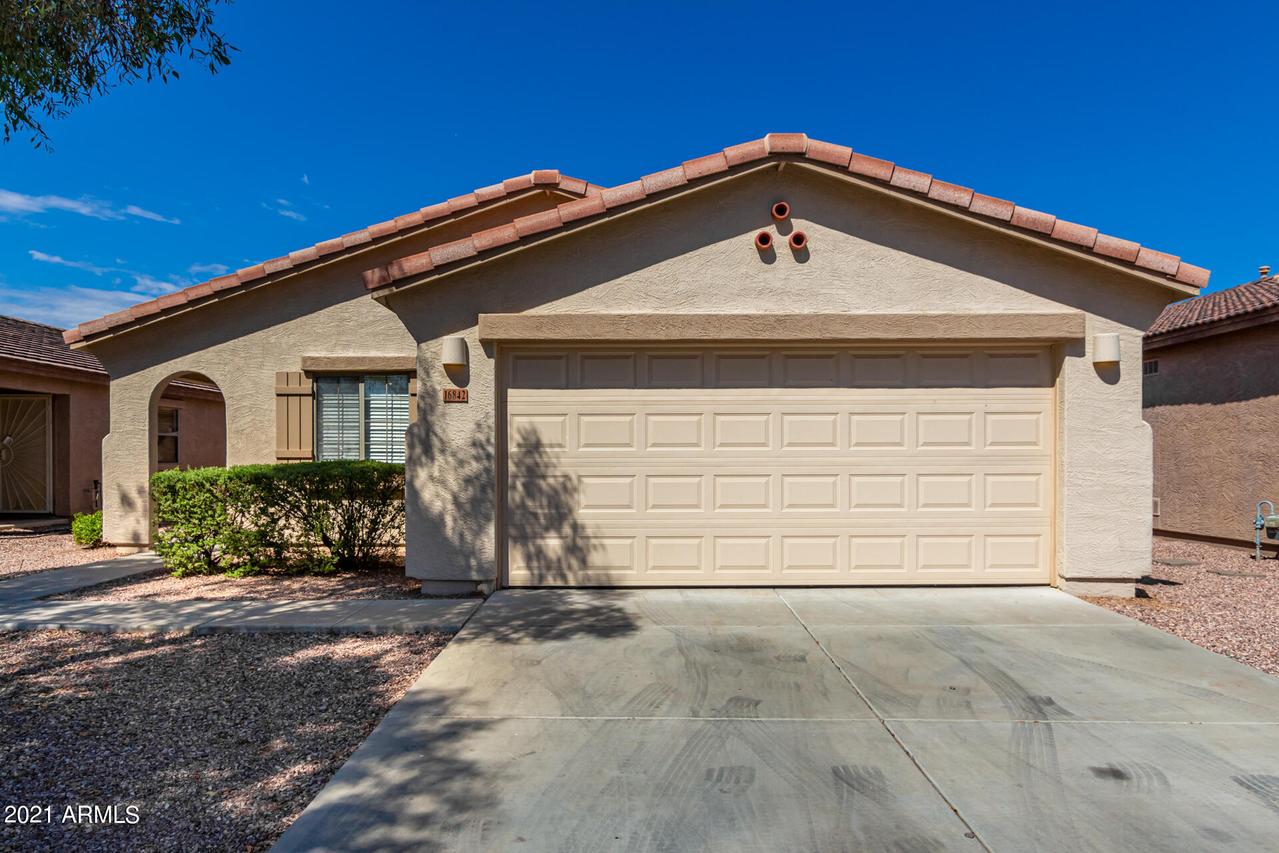 16842 W Marshall Ln., Surprise, AZ 85388
