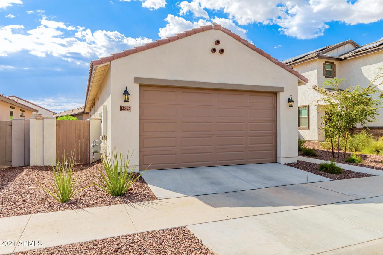 13294 N 143rd Dr., Surprise, AZ 85379
