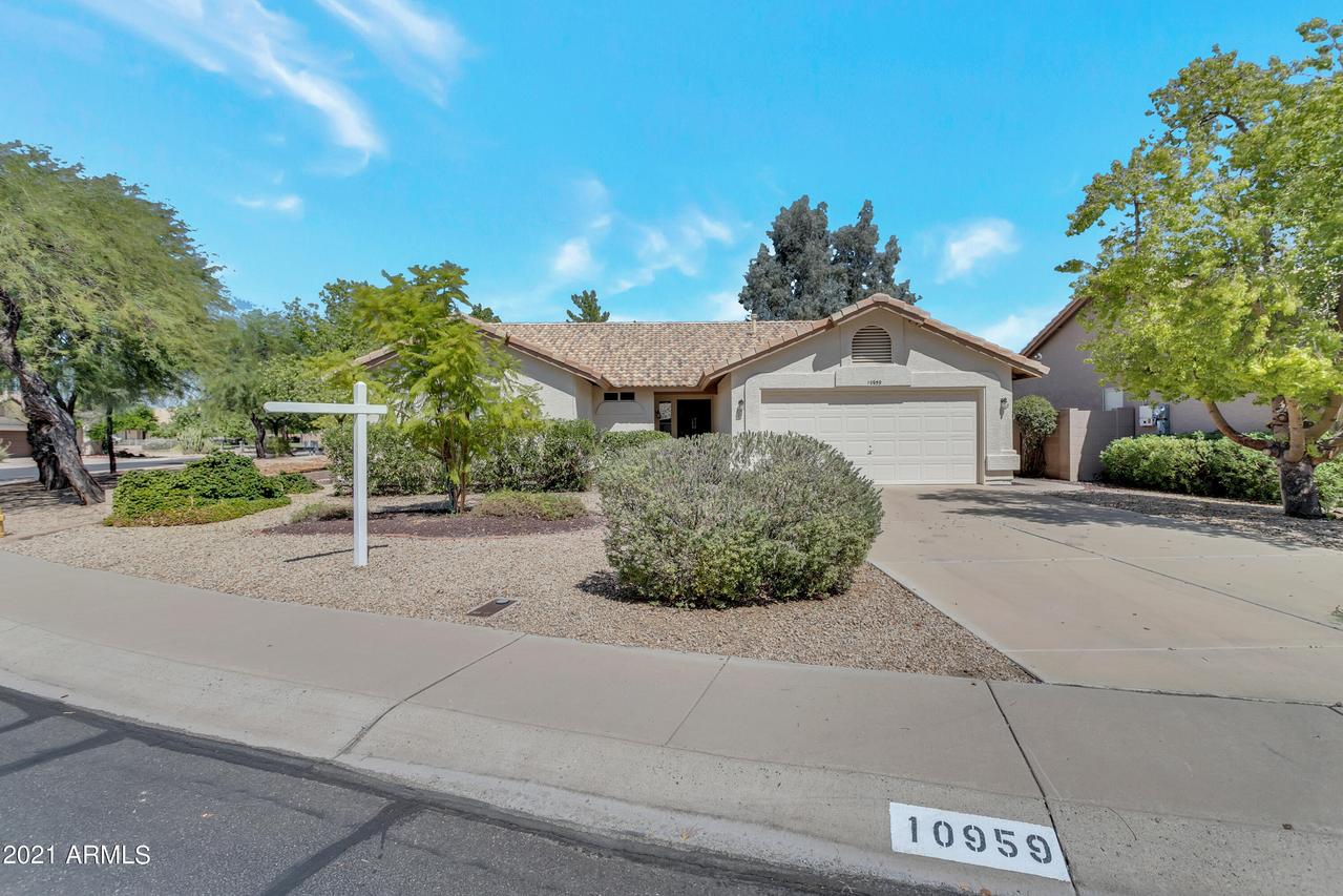 10959 W Tonopah Dr., Sun City, AZ 85373