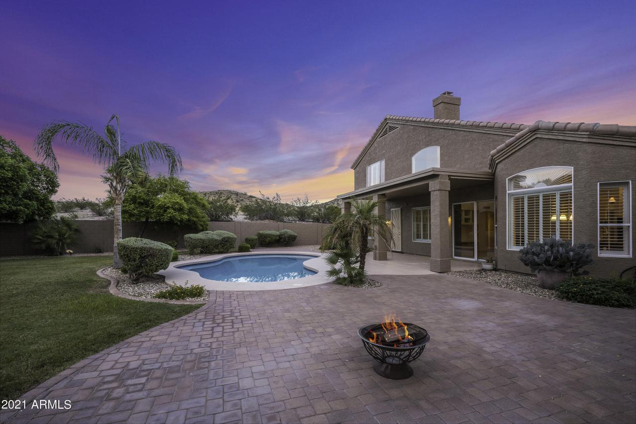 16016 S 1st St., Phoenix, AZ 85048