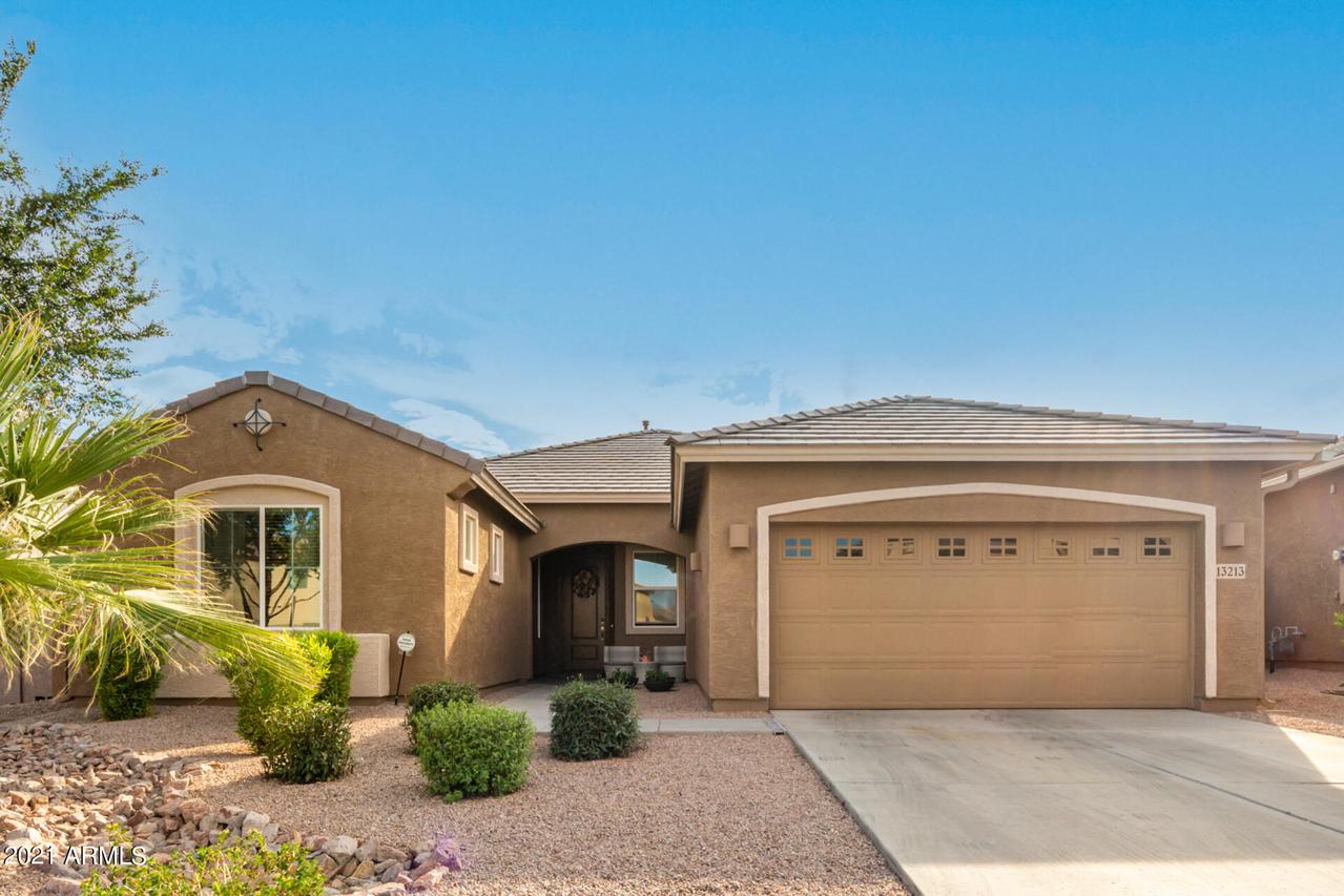 13213 W Cottontail Ln., Peoria, AZ 85383