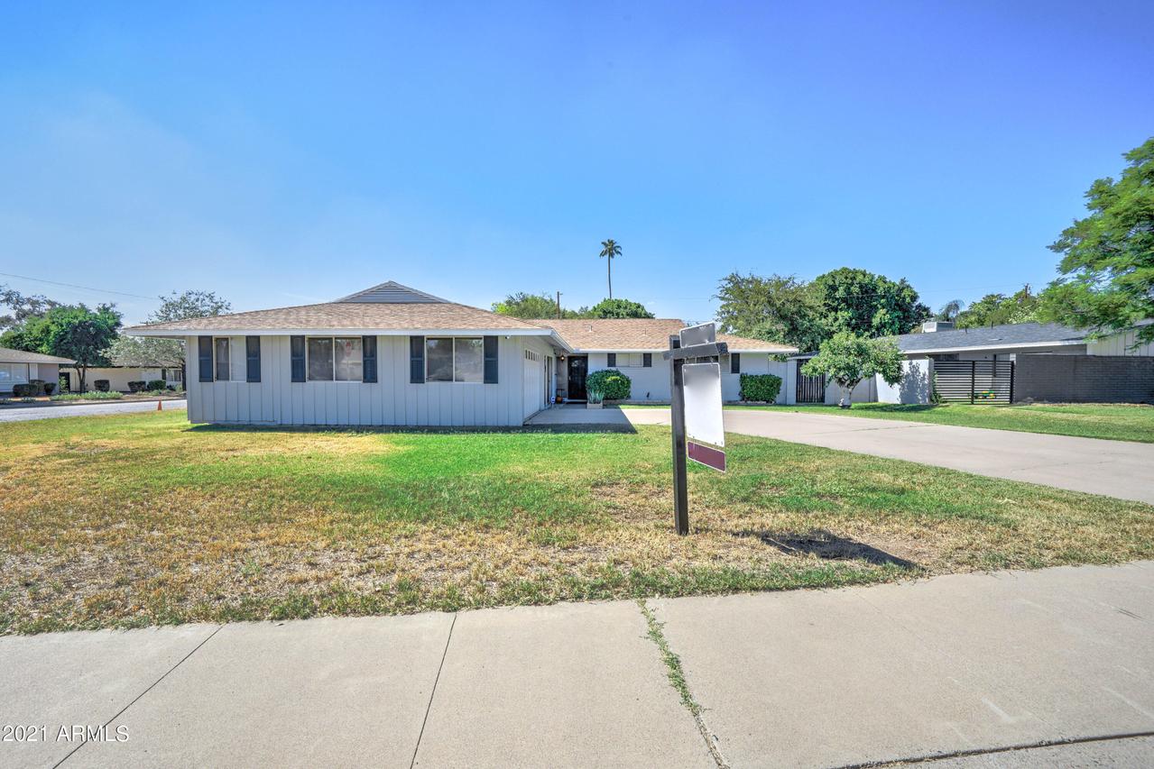604 E Orangewood Ave., Phoenix, AZ 85020
