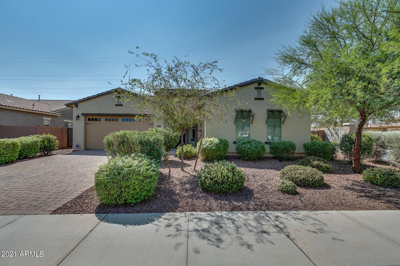 18647 W Pioneer St., Goodyear, AZ 85338
