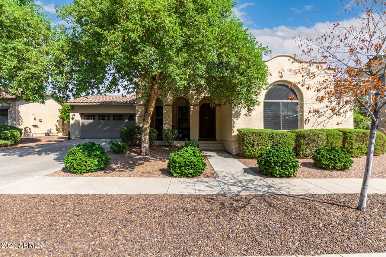 15440 W Valentine St., Surprise, AZ 85379