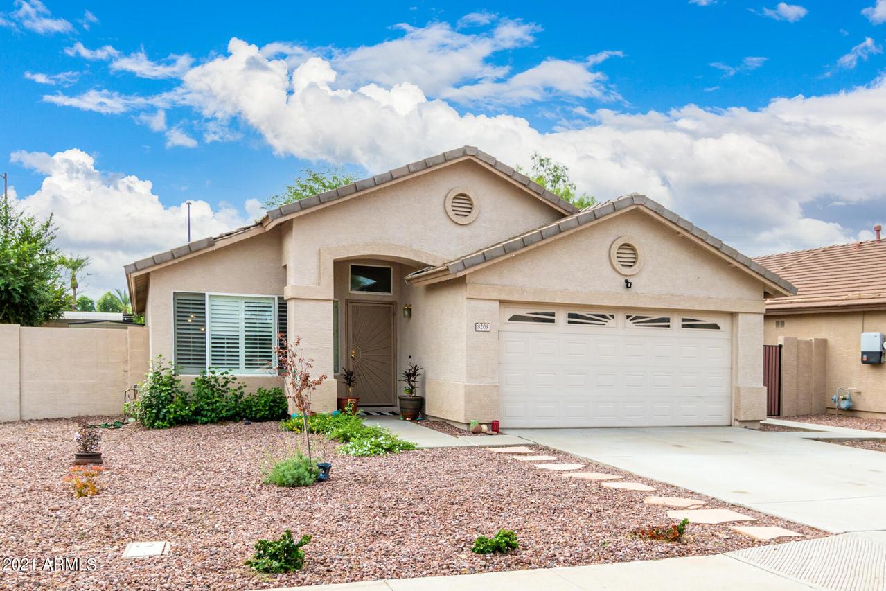 8209 W Pontiac Dr., Peoria, AZ 85382