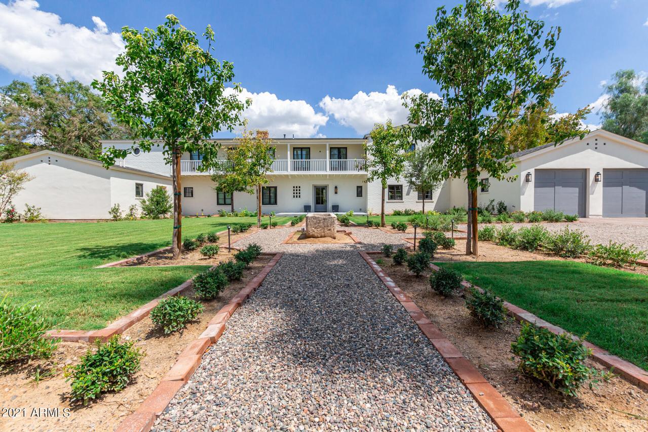 27 N Country Club Dr., Phoenix, AZ 85014