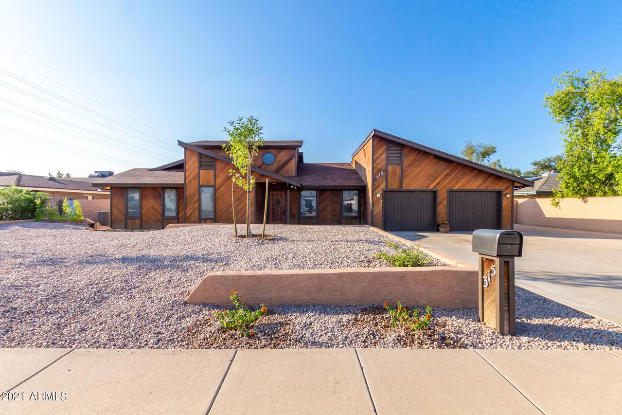 315 W Manhatton Dr., Tempe, AZ 85282
