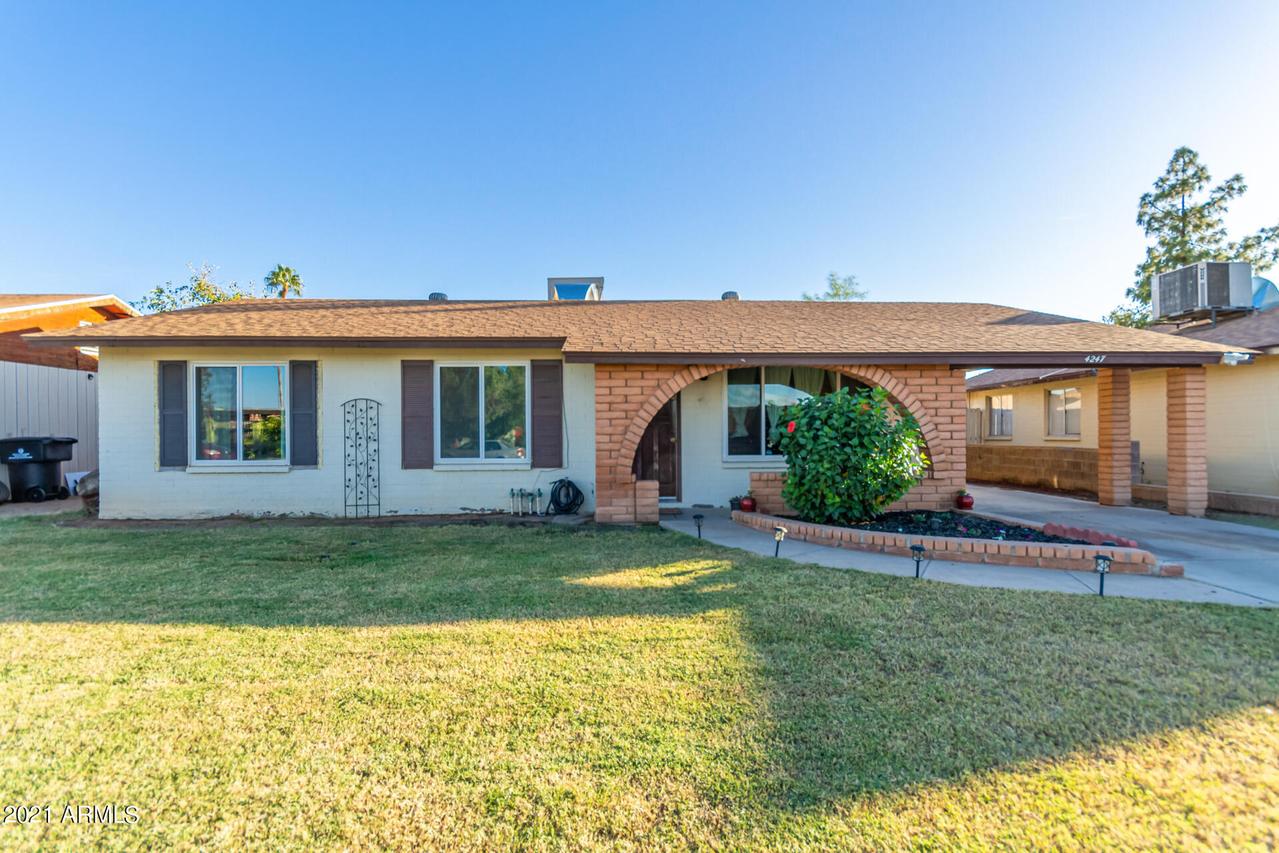 4247 E Saint Catherine Ave., Phoenix, AZ 85042