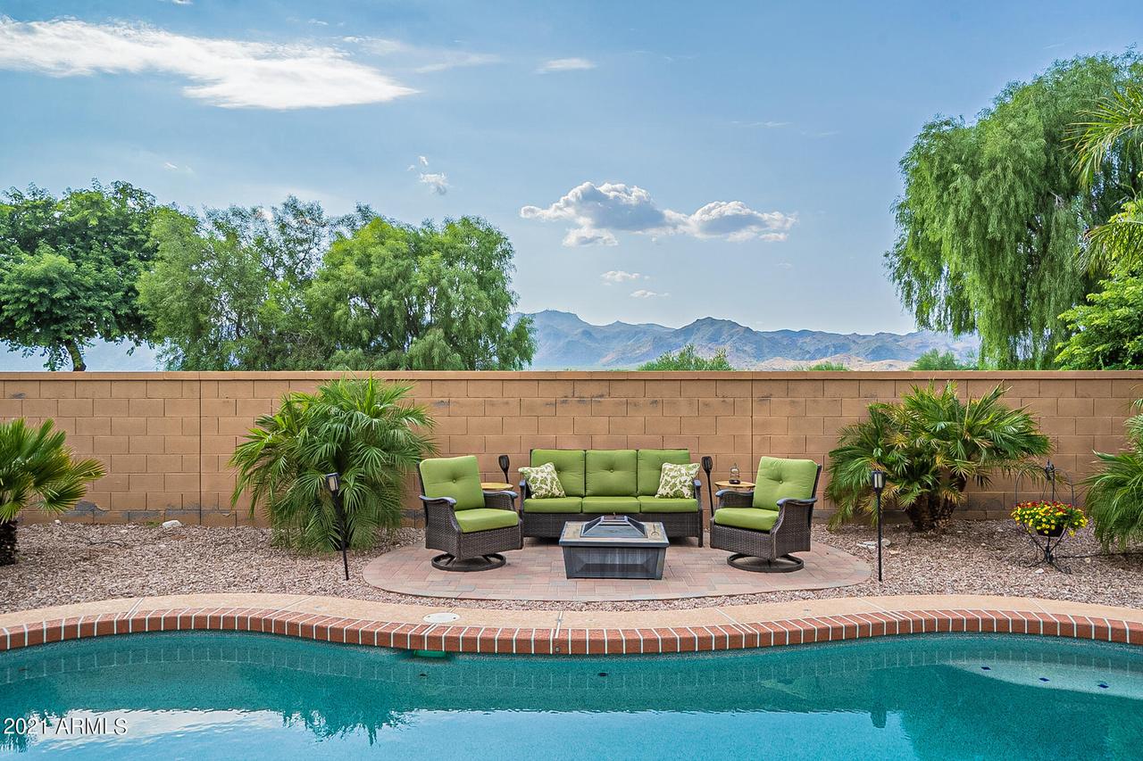 9410 N 186th Ln., Waddell, AZ 85355