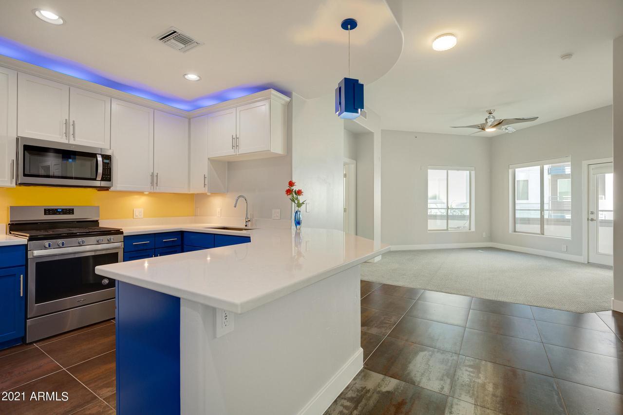 945 E Playa Del Norte Dr. #2020, Tempe, AZ 85288